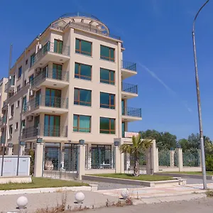 Hotel de apartamente Liberty, Primorsko